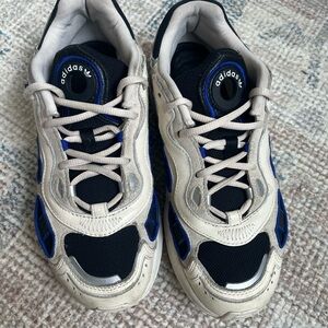 Adidas Originals Astir SN Sneakers | Wonder White Lucid Blue | Chunky Y2K Runner